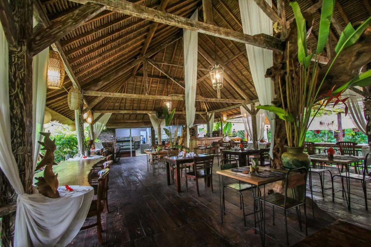 Keramas Sacred River Retreat Resort And Villa Экстерьер фото