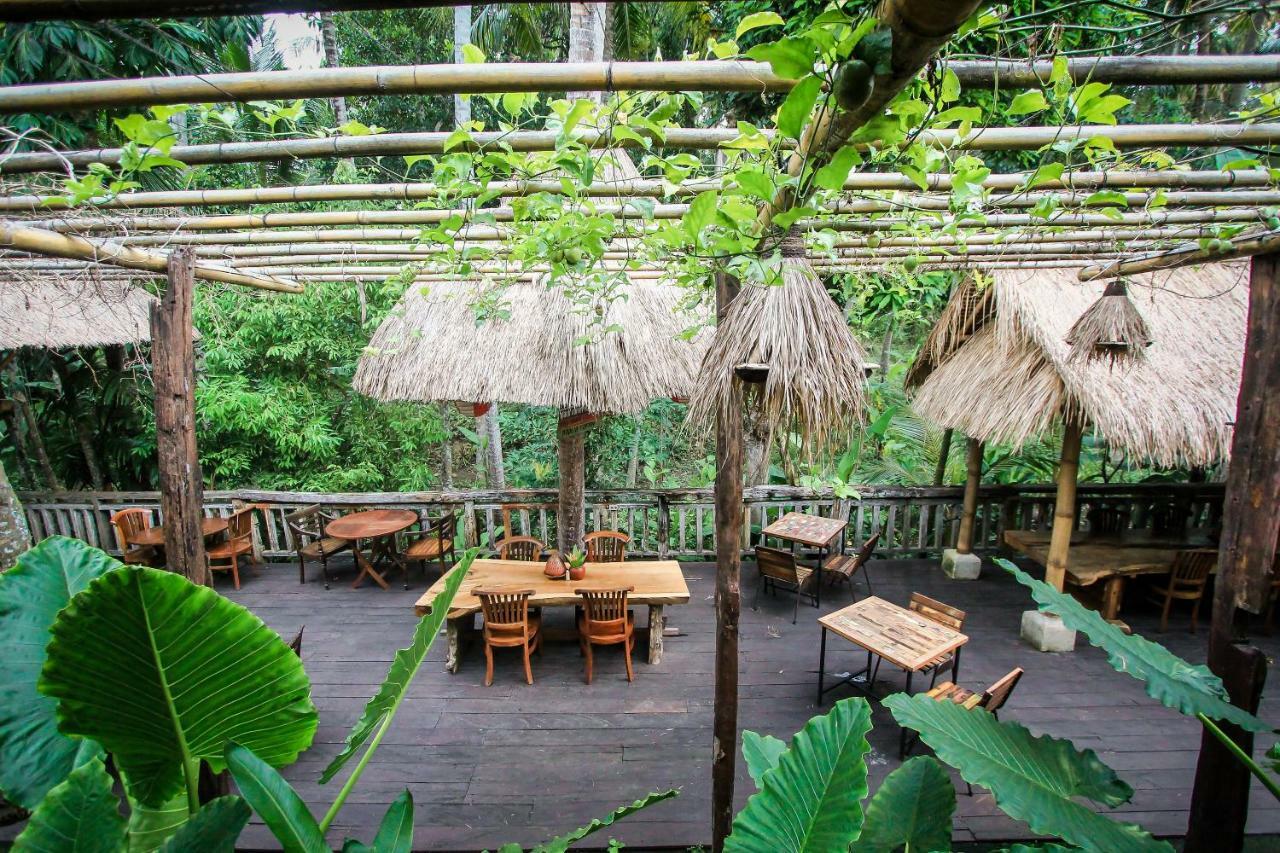 Keramas Sacred River Retreat Resort And Villa Экстерьер фото